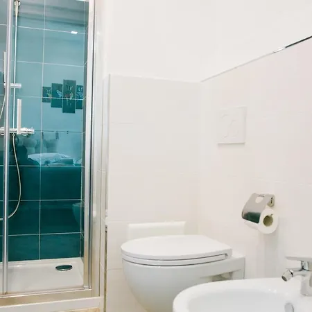 Kennedy 54 Πανσιόν